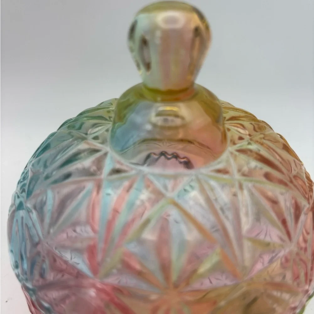 Iridescent Glass candy dish, storage with lid - Picture 7 of 7